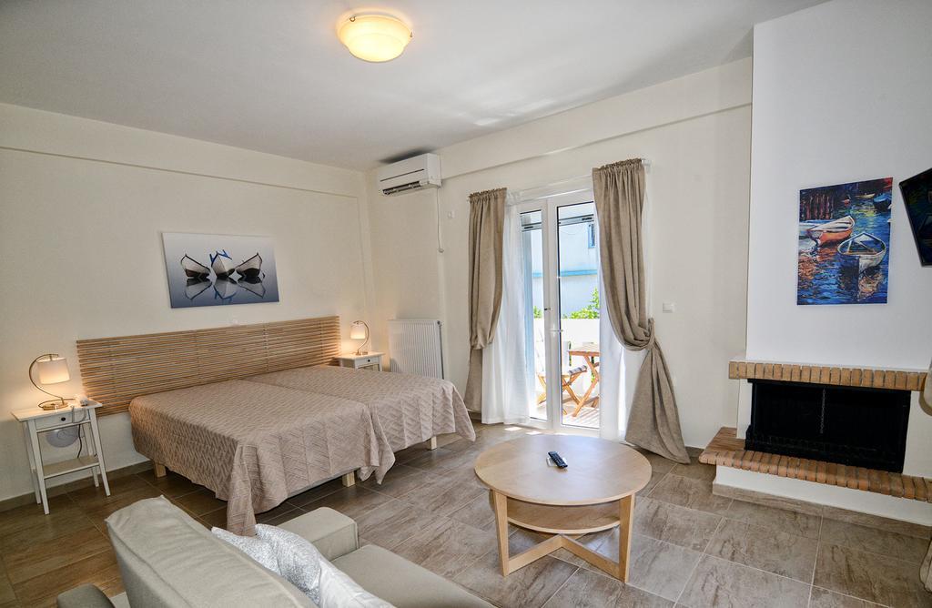 Peskesi Ikaria Appartement Ágios Kírykos Buitenkant foto