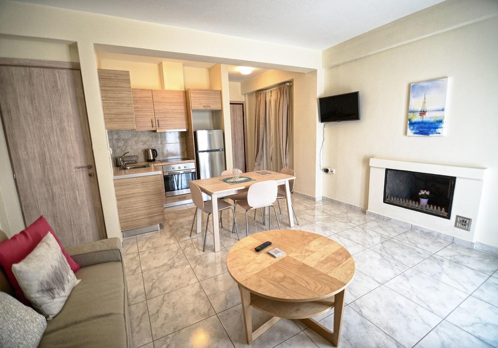 Peskesi Ikaria Appartement Ágios Kírykos Buitenkant foto